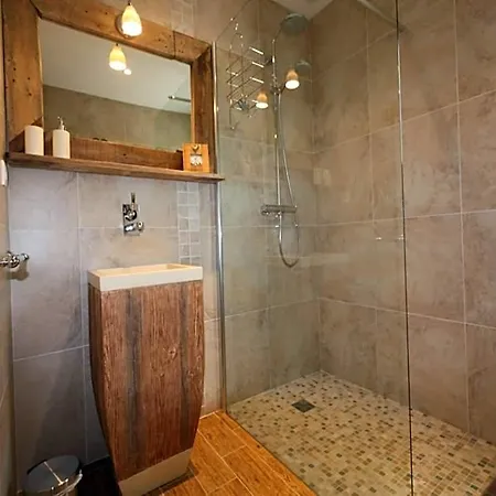 La Haute Muraille 3* Saint-Folquin