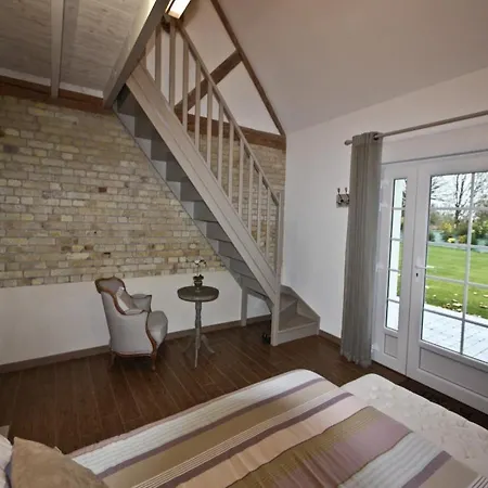 Couette-café La Haute Muraille 3*