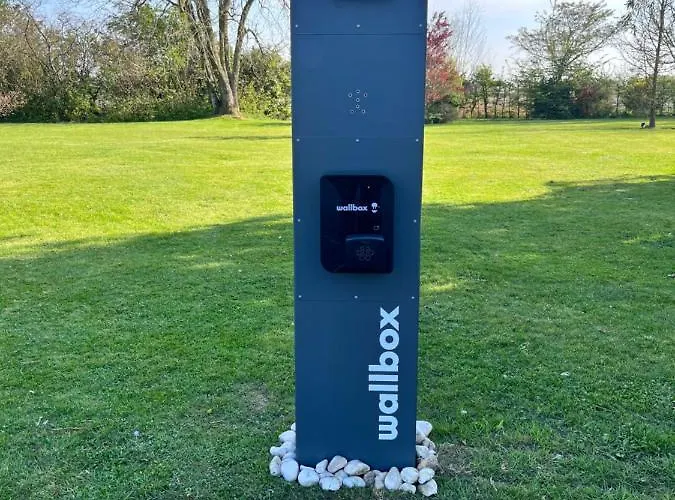 La Haute Muraille Bed & Breakfast